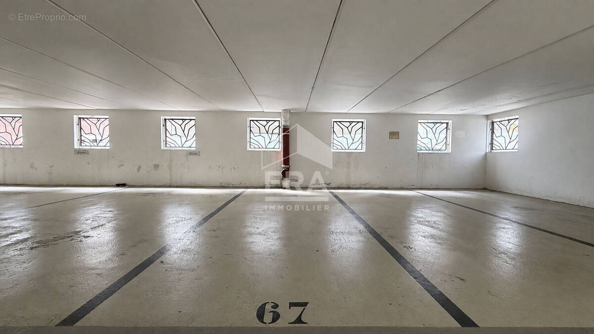 Parking à NICE