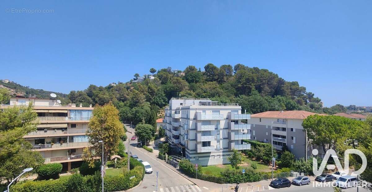 Appartement 30 m² à Cagnes-Sur-Mer  - photo 4