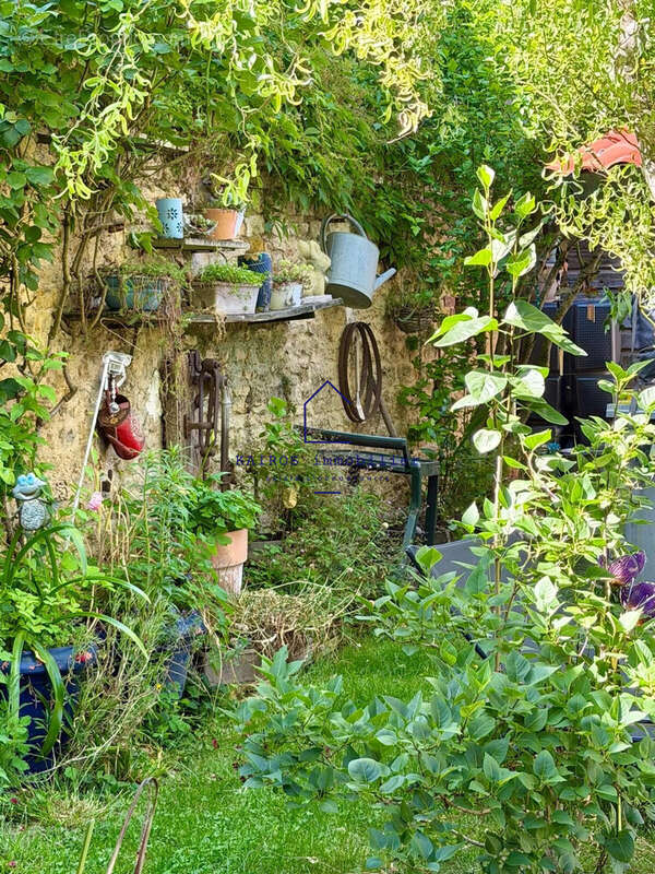 Maison à SAINT-GEORGES-EN-AUGE