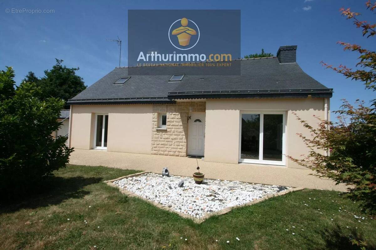 Maison à LANOUEE