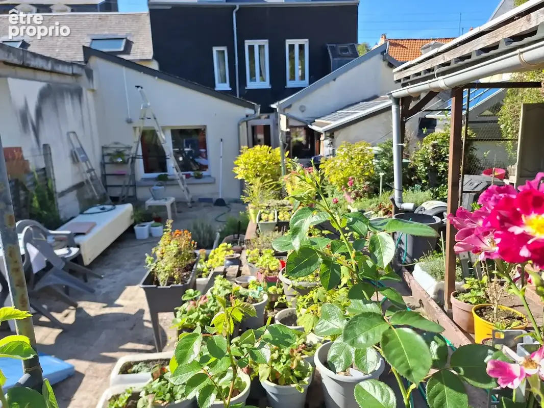 Maison avec jardin proche du quai - photo 11