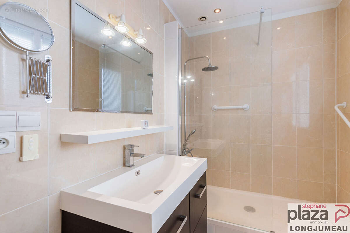 Maison à LONGPONT-SUR-ORGE