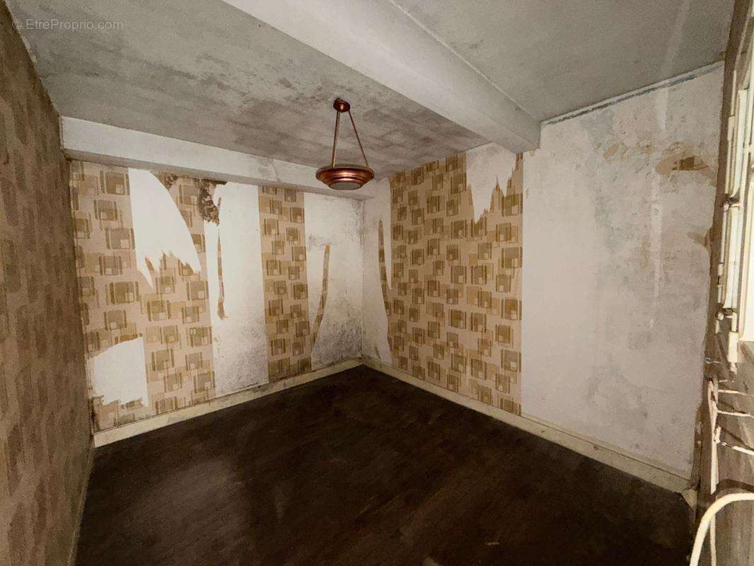 Appartement à CERILLY
