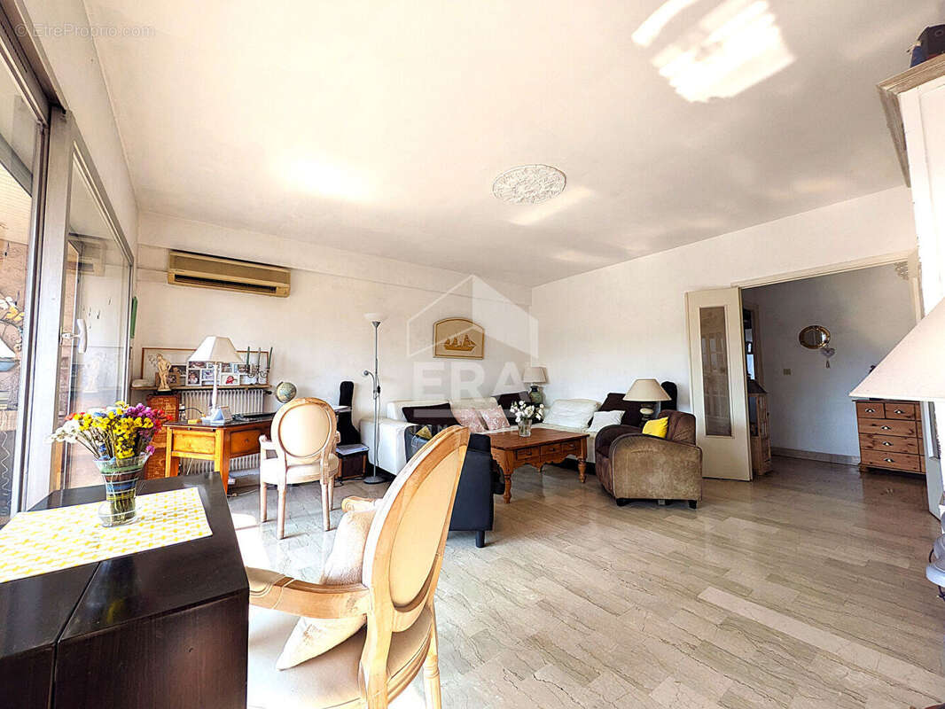 Appartement à CAGNES-SUR-MER