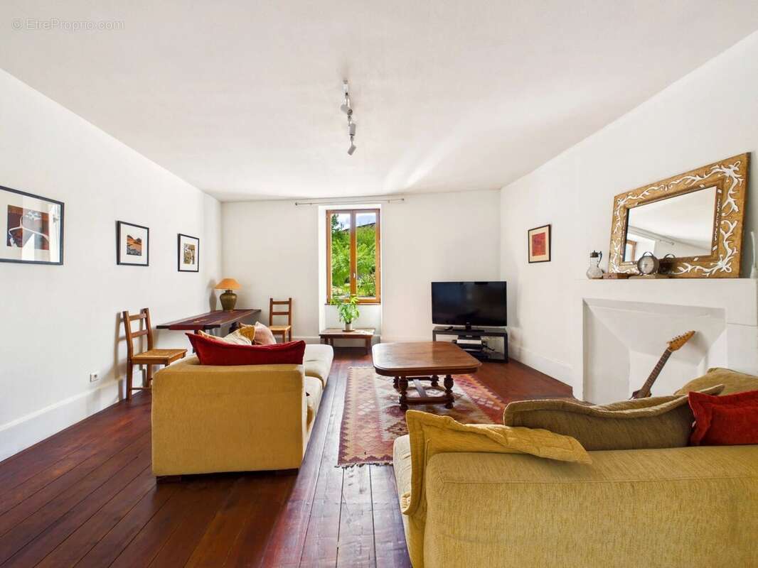 Belle maison de village de 5 chambres - photo 6