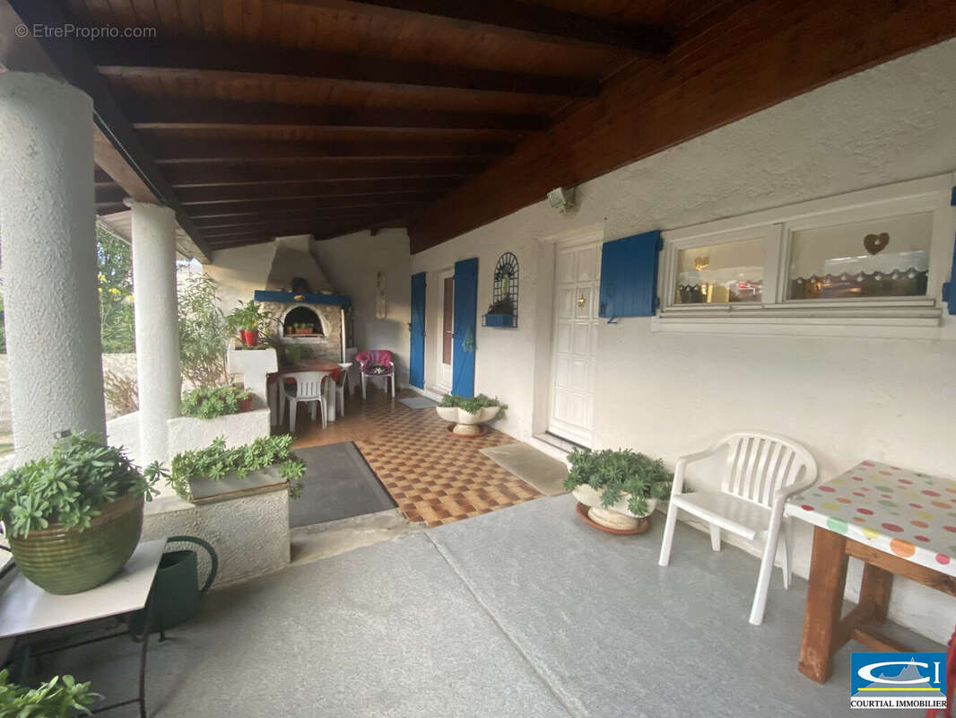 Maison à TOURNON-SUR-RHONE