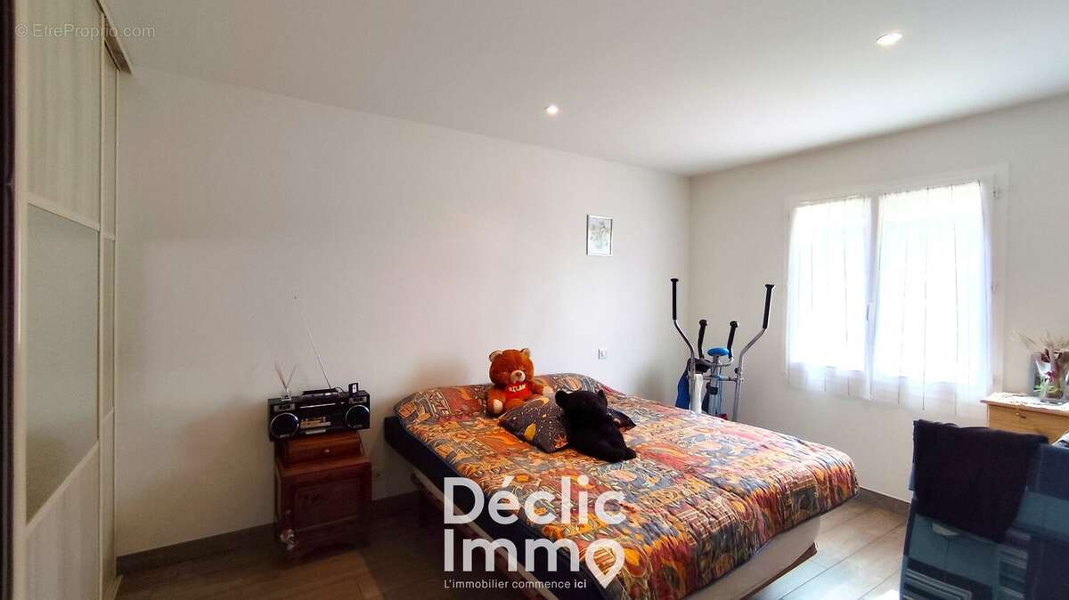 Maison à CHASSENEUIL-SUR-BONNIEURE