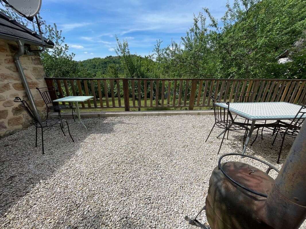 Maison à AYEN