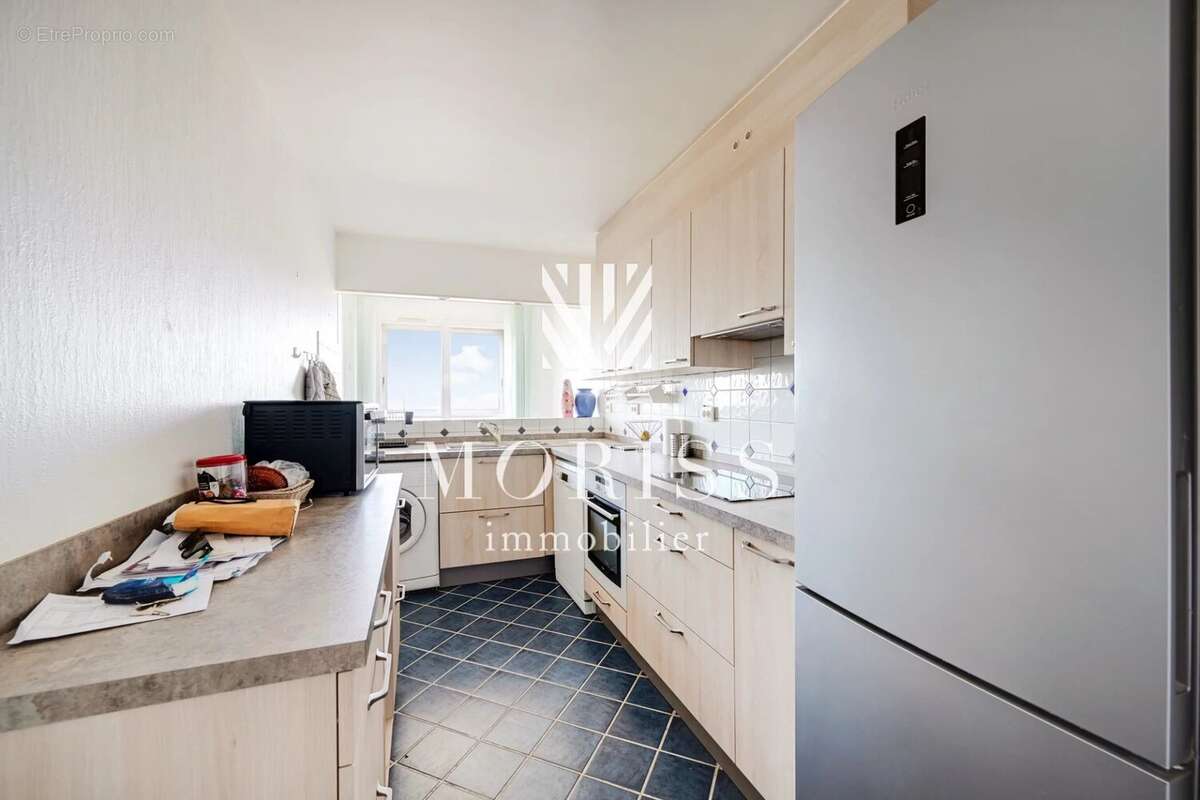 Appartement à CHARENTON-LE-PONT