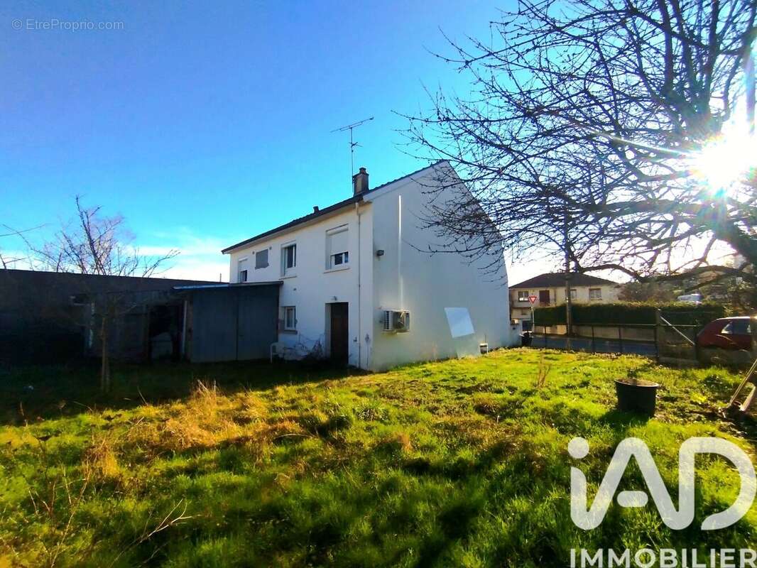 Photo 9 - Maison à MONTLUCON