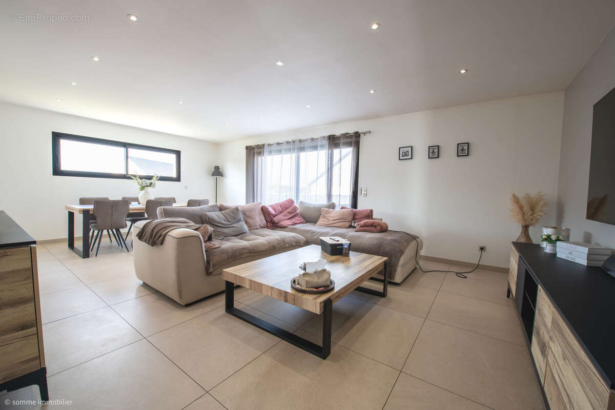 Maison à BERTANGLES