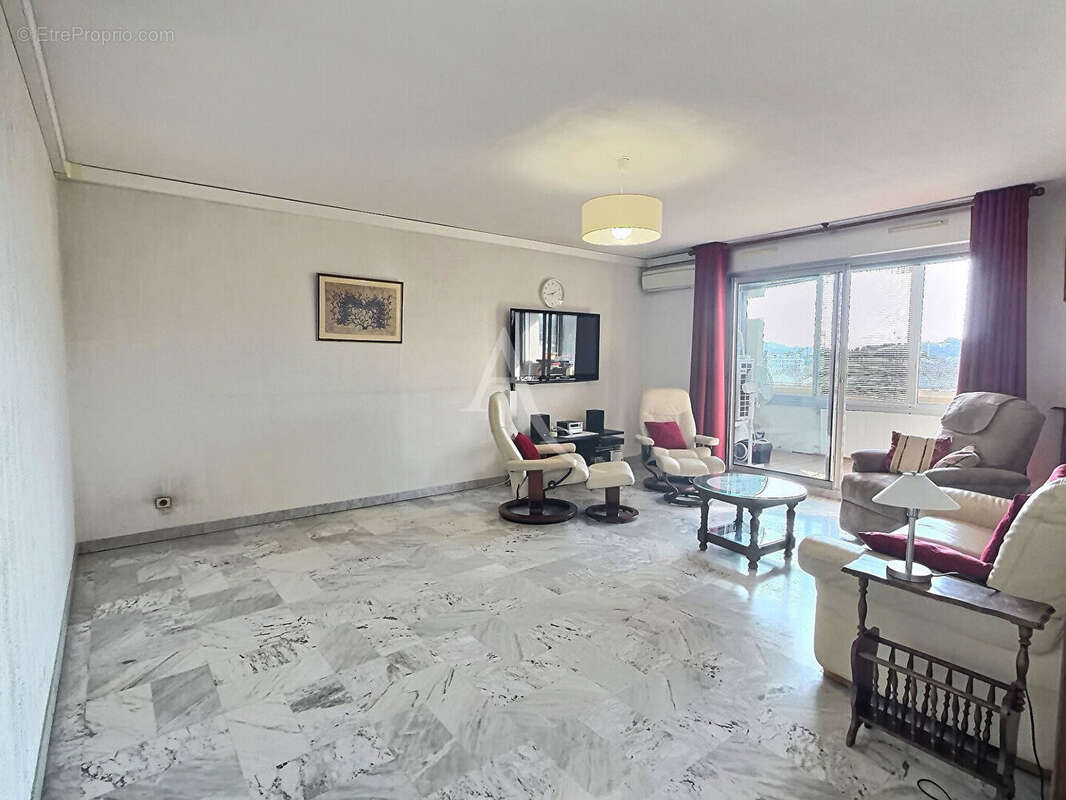 Appartement à AUBAGNE