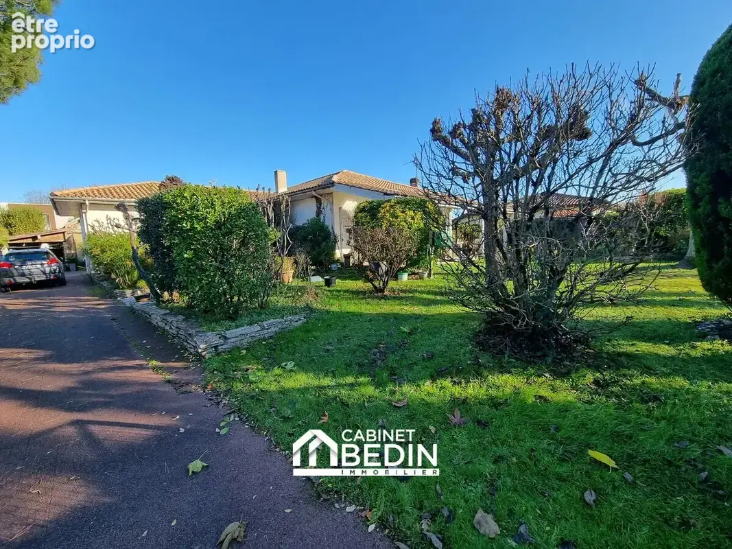 Maison 9 pièces 220 m² à vendre à Pessac (33600) - photo 2