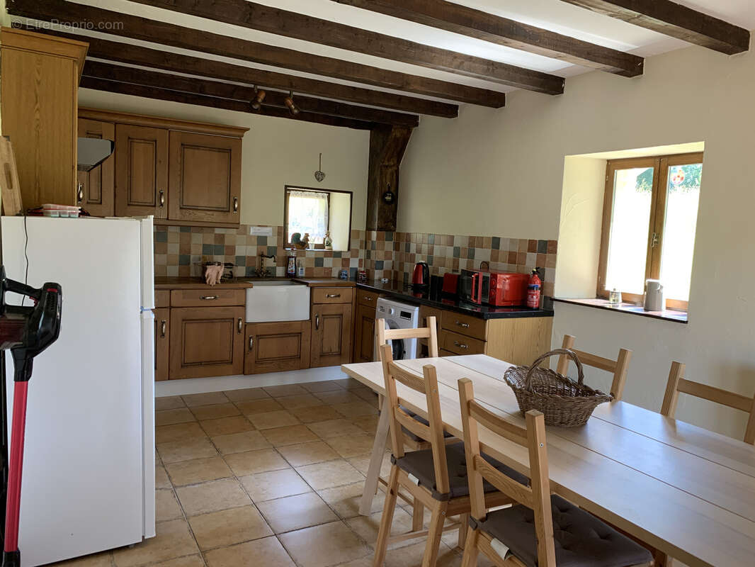 Maison à SAINTE-THERENCE