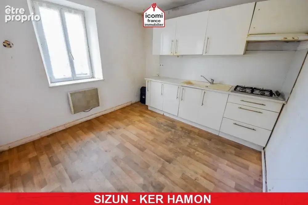 Finistere - sizun (29450) - a vendre - maison ancienne t3 de 61m² - 2 chambres - beau potentiel locatif sur terrain de 600m² - photo 9