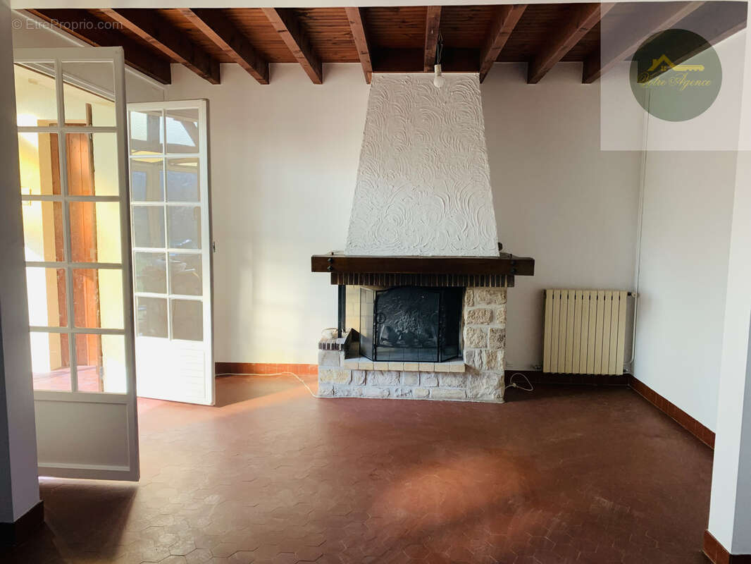 Maison à CHEROY