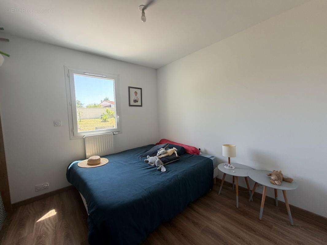 Chateau guibert (85) - la mainborgere - villa de plain pied 2020/4 chambres avec garage sur 1353m² clos - photo 8