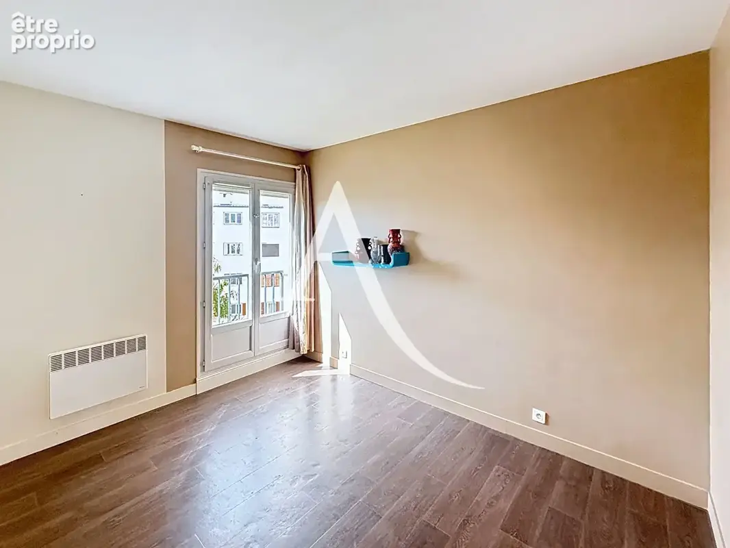 Appartement 4 pièces rénové avec balcon, parking et cave ! massy palaiseau - photo 6