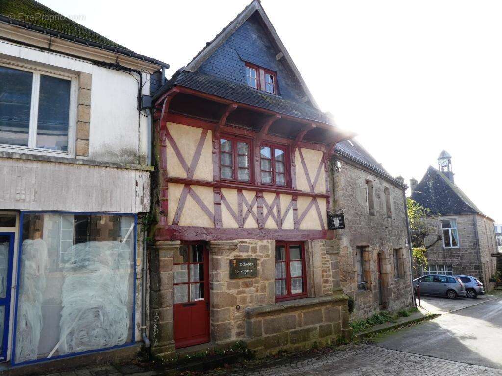 Maison à GUEMENE-SUR-SCORFF