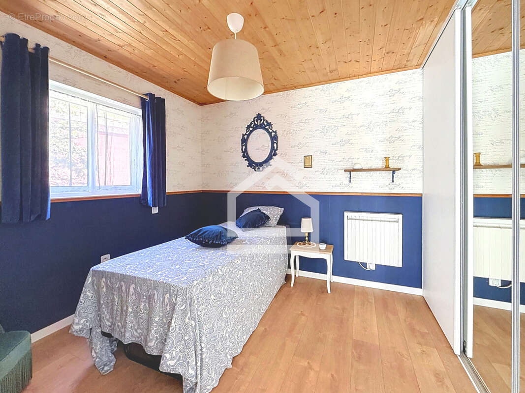 Élégante maison avec dépendance, parc paysager, piscine et au calme - photo 32