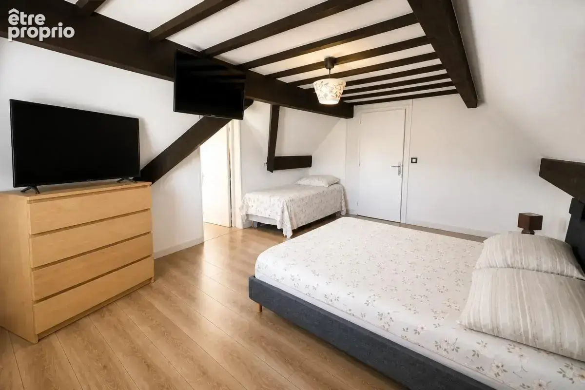 Maison 145 m² ruy montceau - photo 10