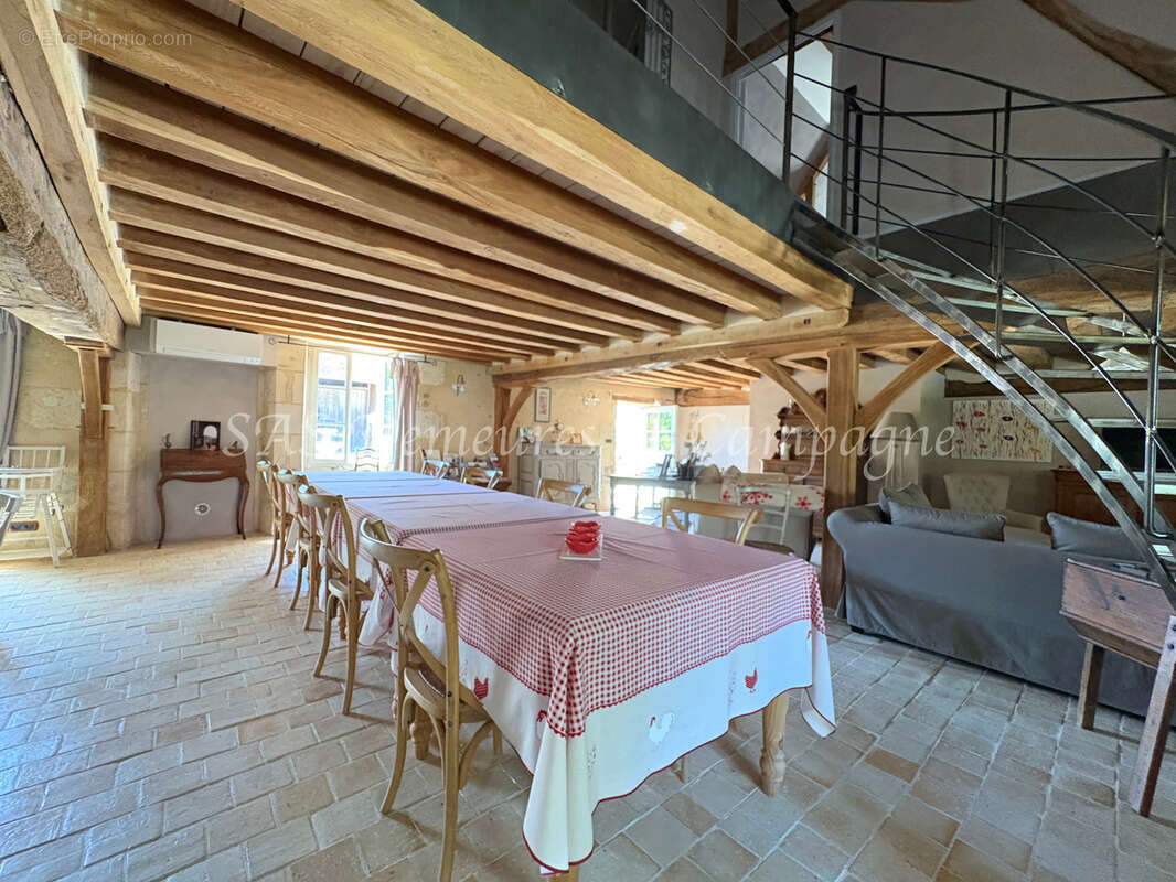 Maison à SANCERRE
