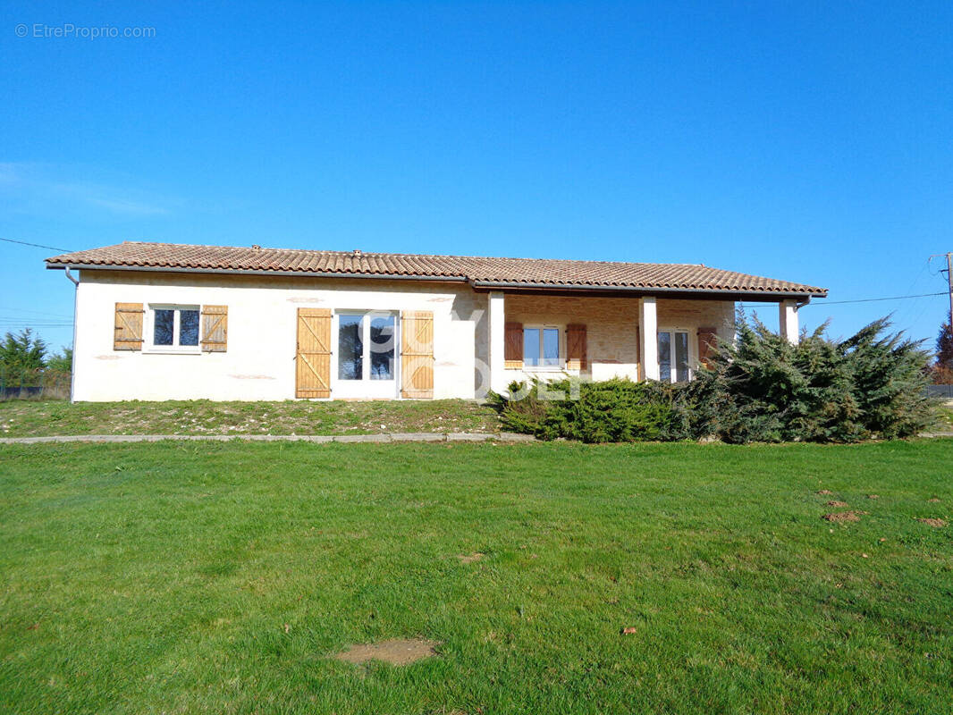 Maison à RAZIMET