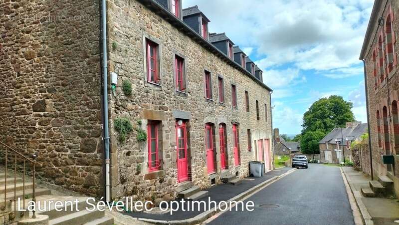 Appartement à BECHEREL