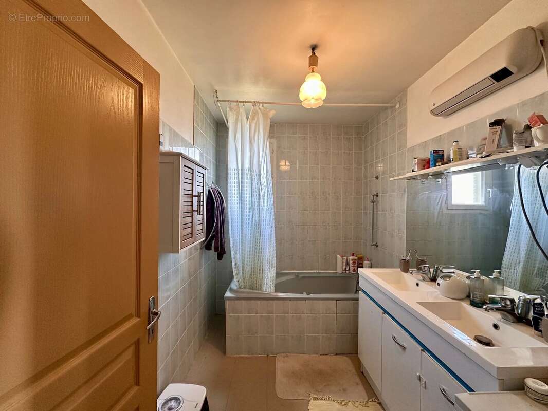 Maison de plain-pied avec studio, grange et vue campagne - photo 6