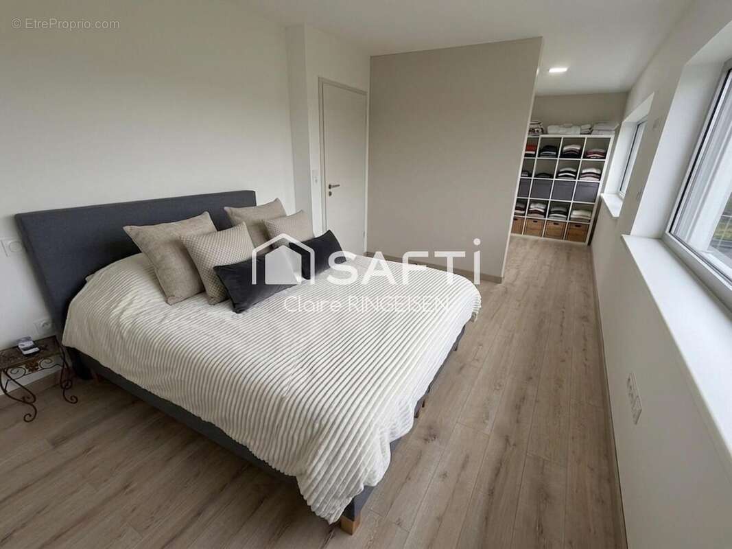 Maison 242 m² à Grundviller  - photo 7