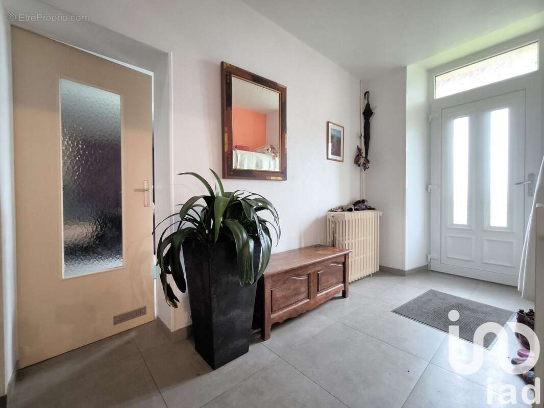 Photo 3 - Maison à GRUGE-L'HOPITAL