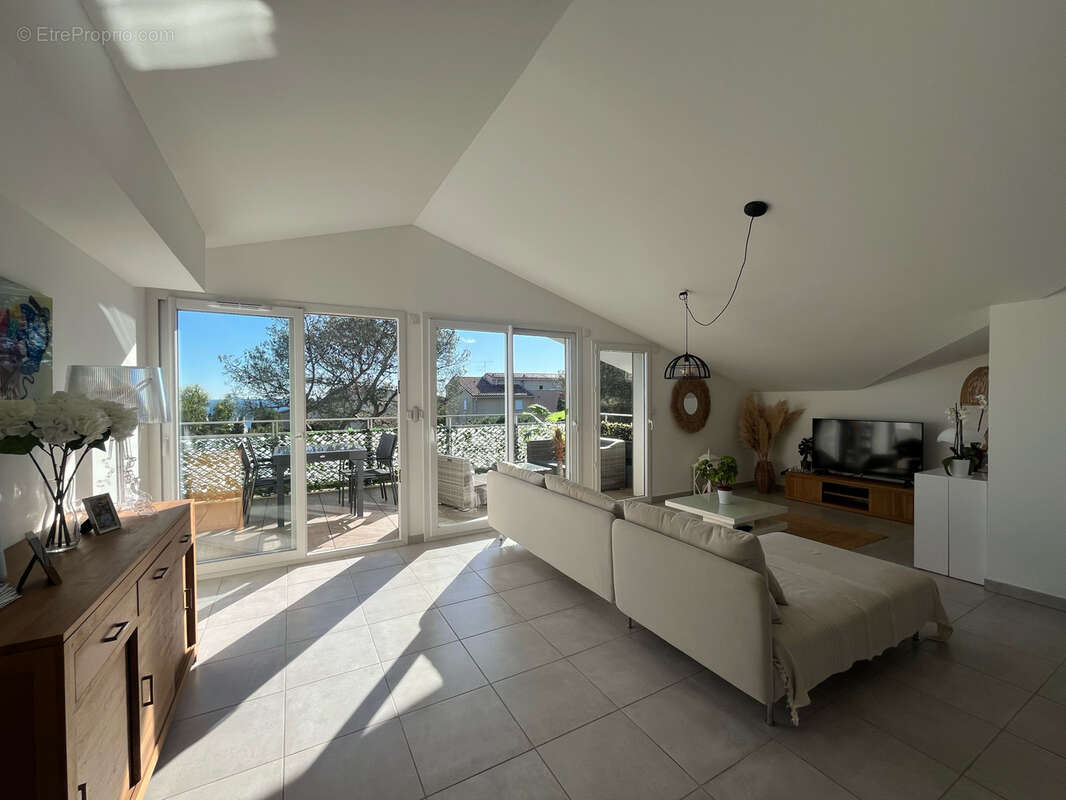 Appartement à FREJUS