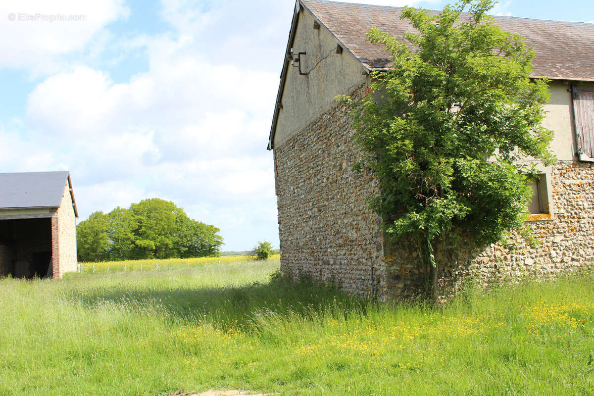 Maison à MORVILLIERS