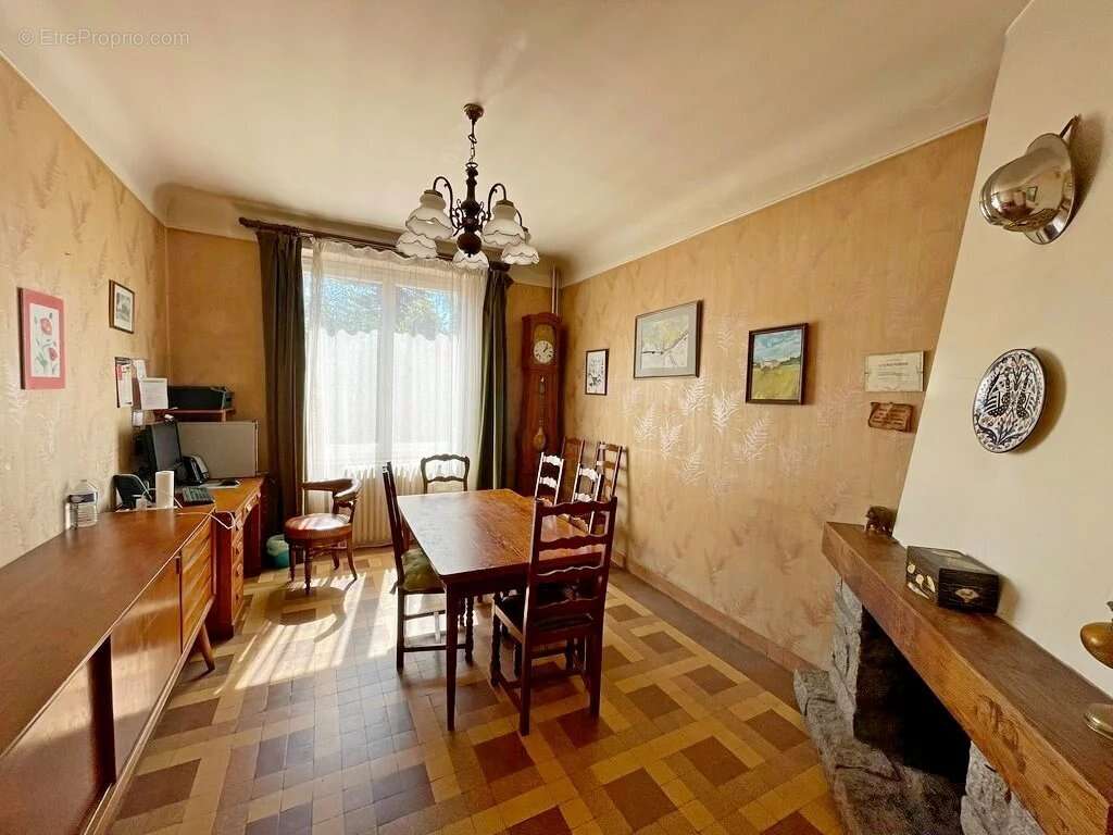 Maison à GOULOUX
