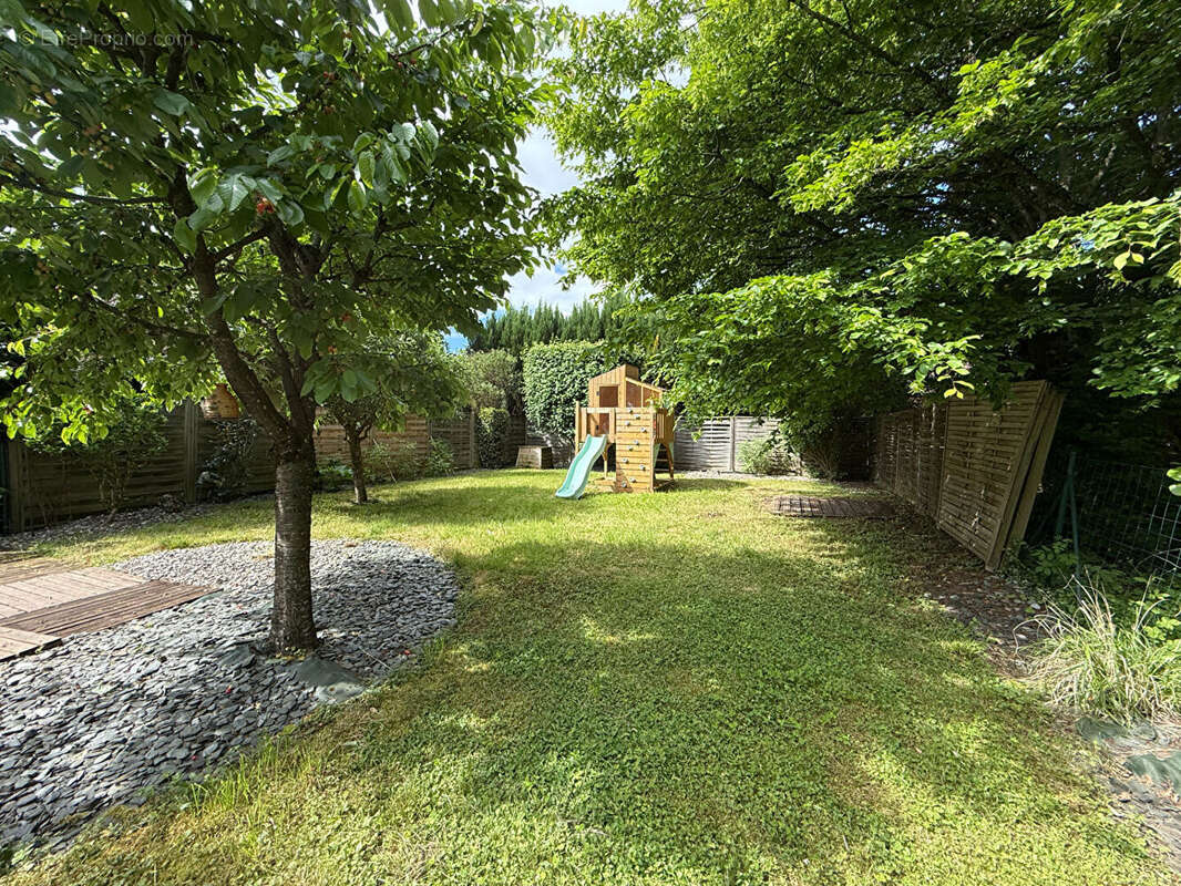 Appartement-maison Chilly-le-Vignoble / 5 pièce(s) / 2 chambres / 152 m² - photo 6