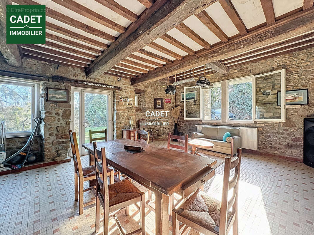 Maison 173 m² à Sartilly  - photo 2