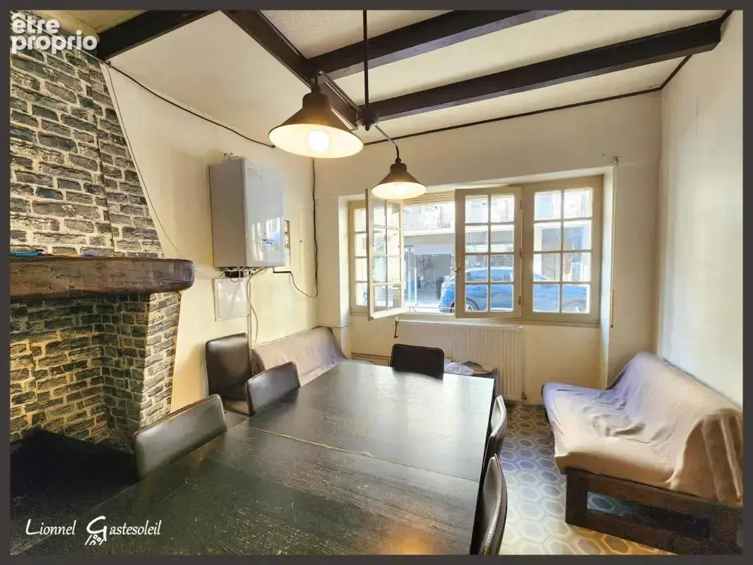 A vendre maison de ville sur trois niveaux au coeur de la bastide de Sainte Foy la Grande - photo 4