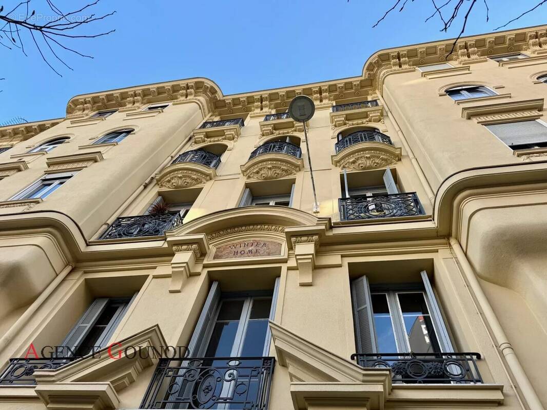 Appartement à NICE