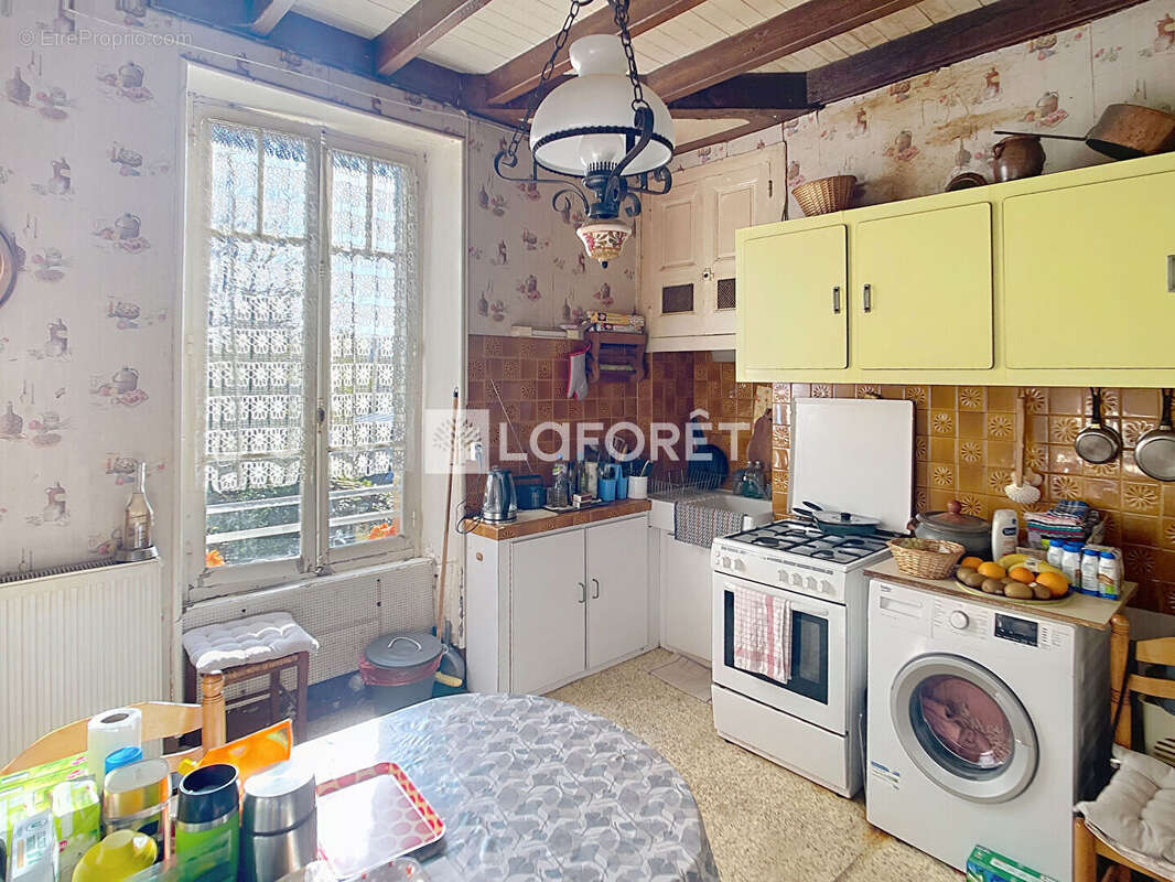 Maison à SAINT-VICTURNIEN