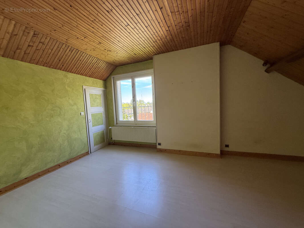 Maison à NEUNG-SUR-BEUVRON