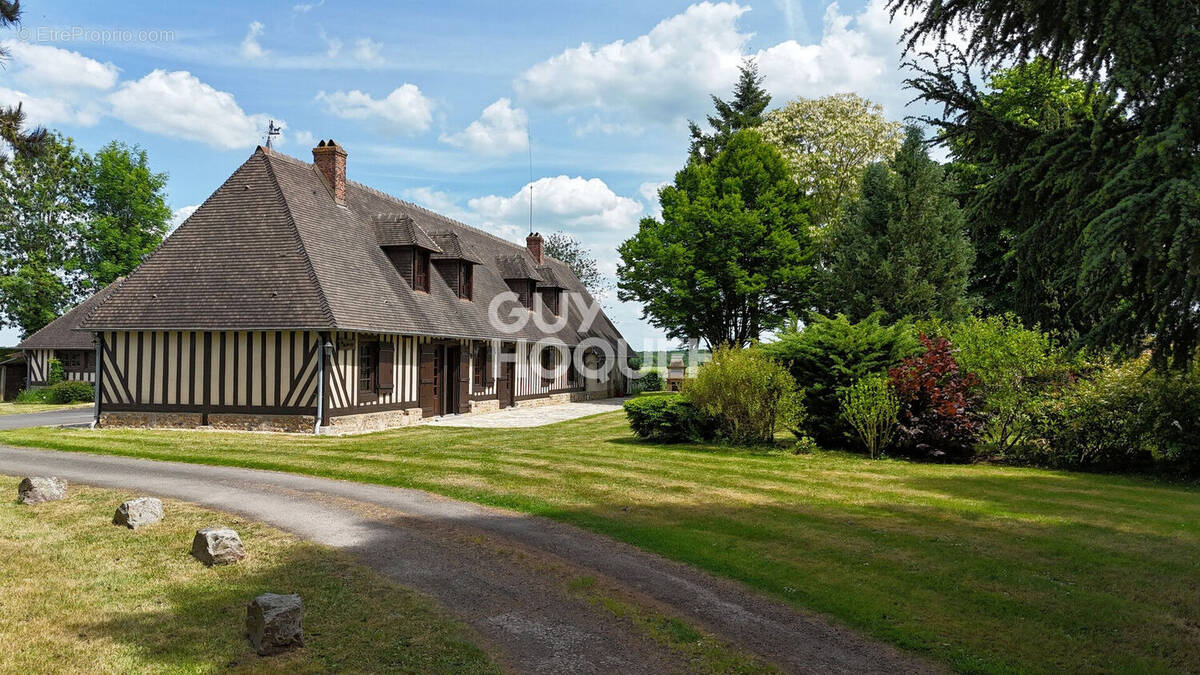 Maison à BERNAY