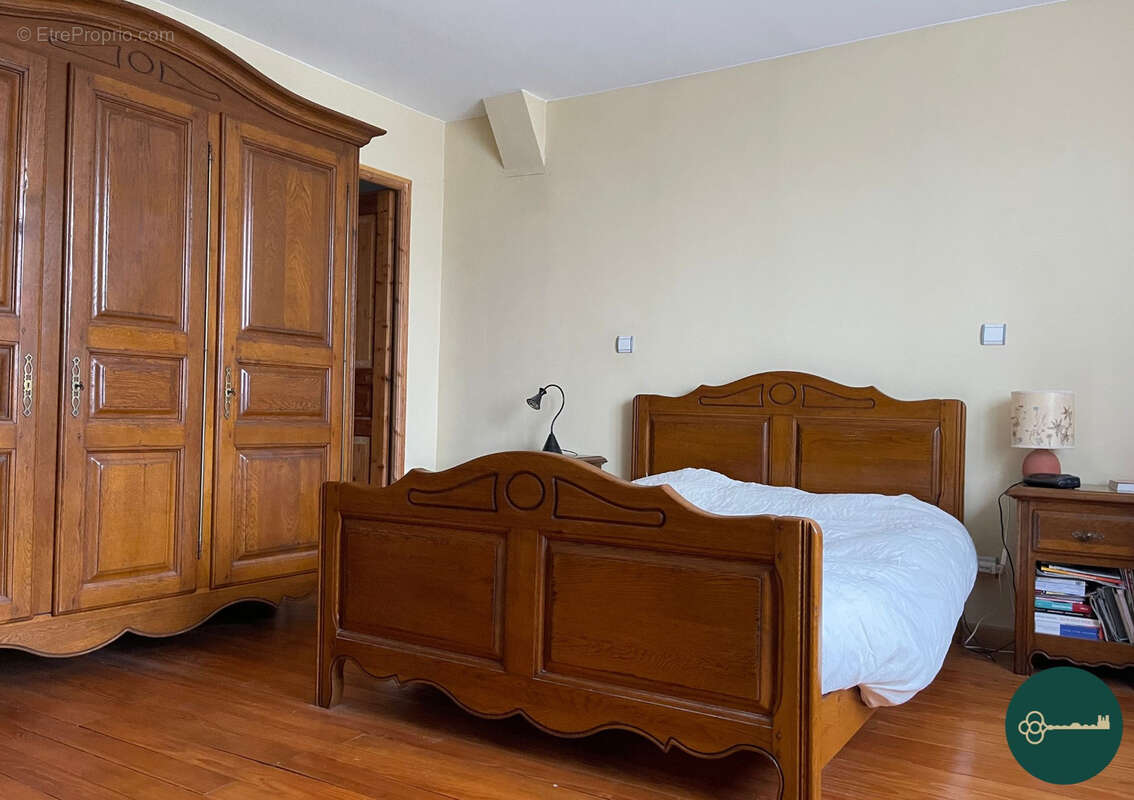 Maison à VANNES-LE-CHATEL