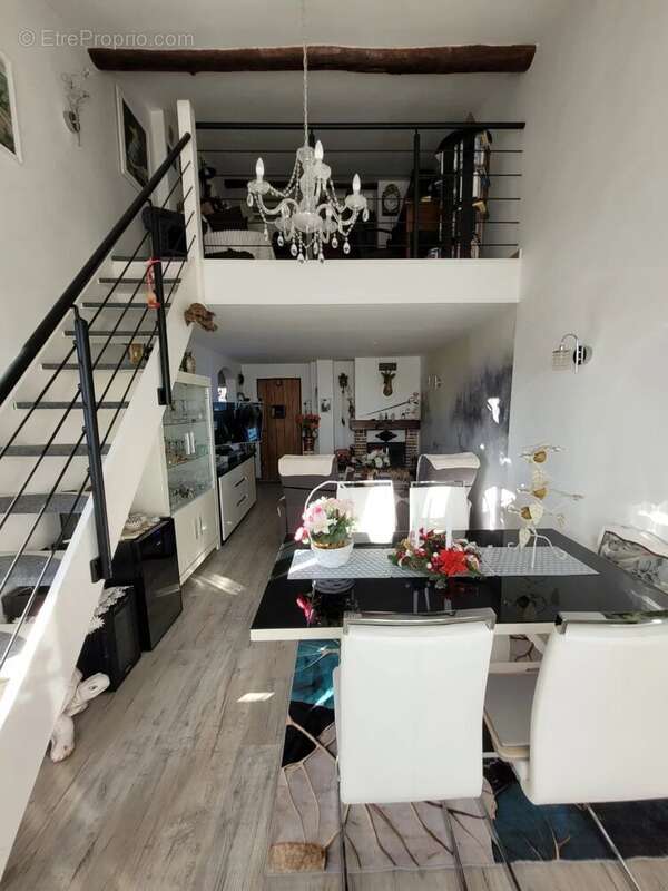 Appartement à PEYMEINADE