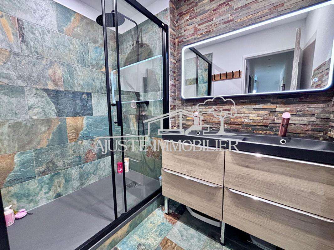 Appartement à MARIGNANE