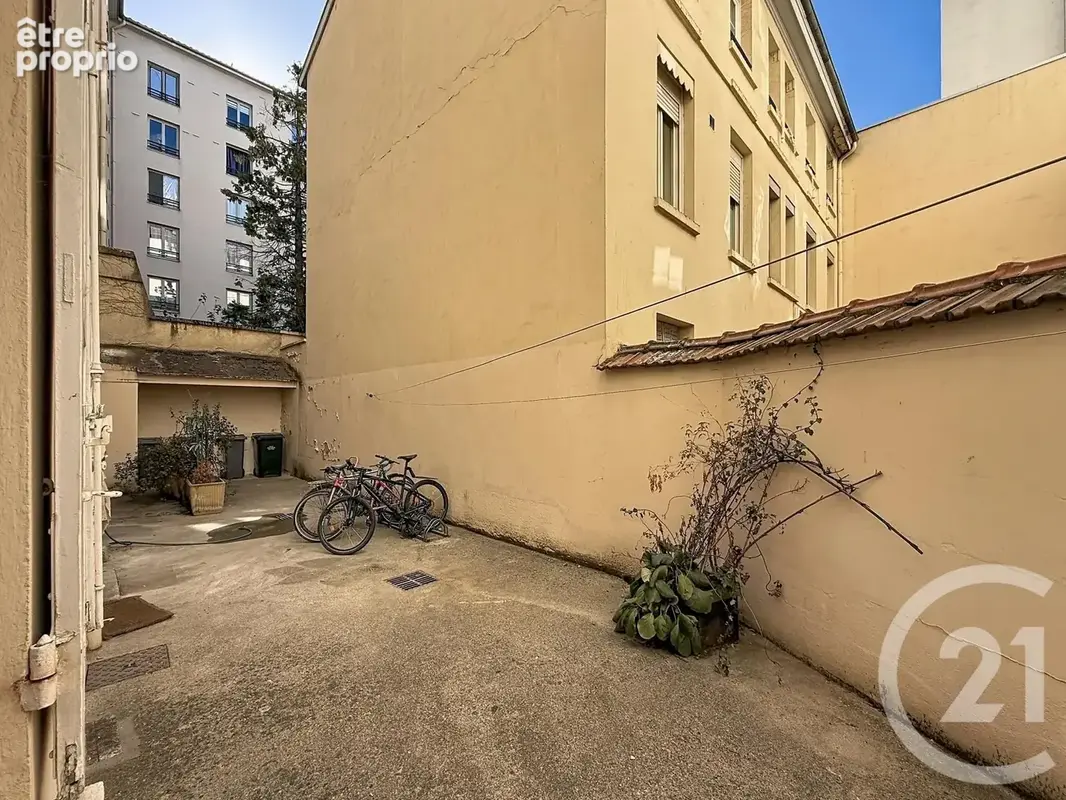 Appartement 3 pièces 74 m² à vendre à Lyon-7e (69007) - photo 14