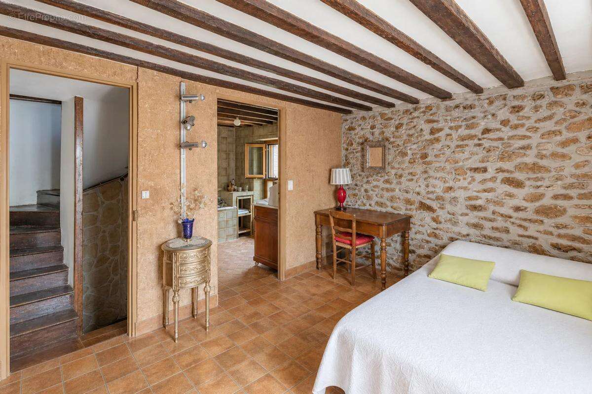 À vendre – Maison familiale - photo 4