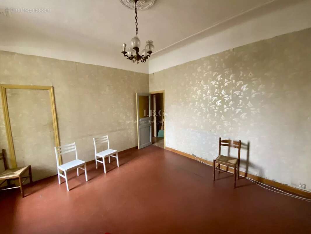 Appartement à MARSEILLE-10E