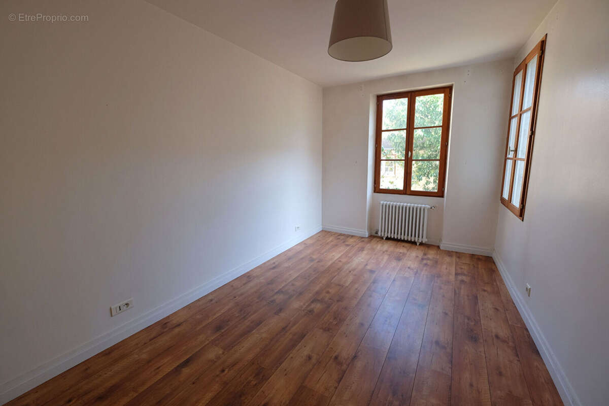 Appartement à CHEVREUSE