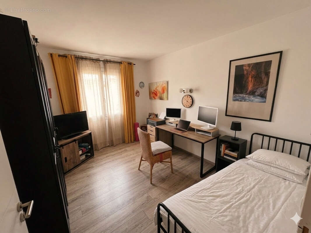 Maison à SAINT-MARTIN-DE-CRAU