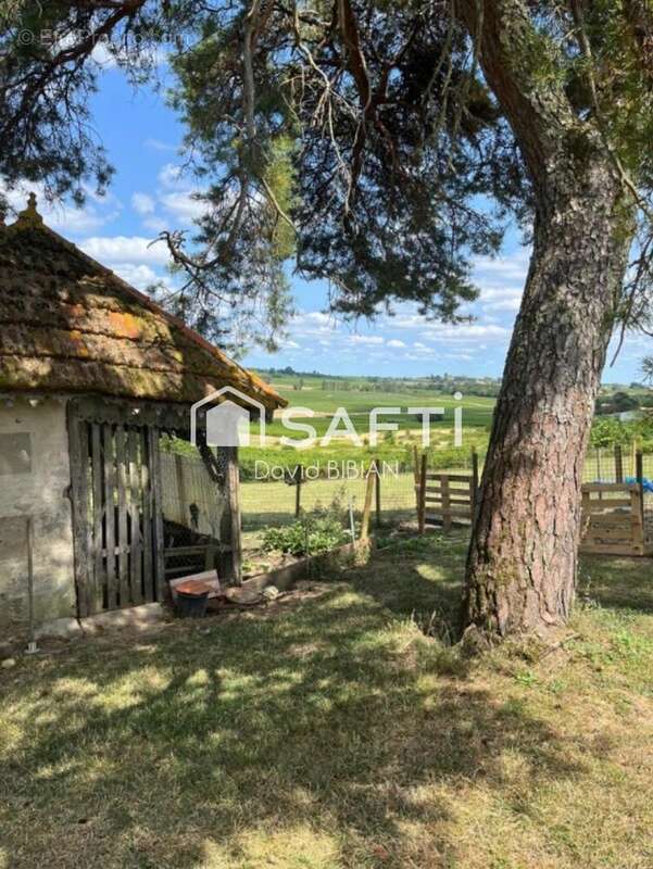 Maison 125 m² à Mourens  - photo 2